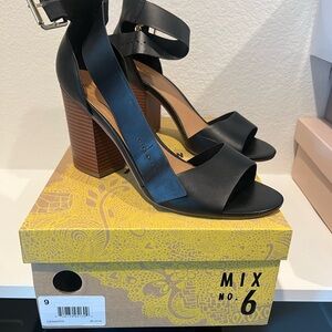 Mix No. 6 Black Women's Heeled Sandals